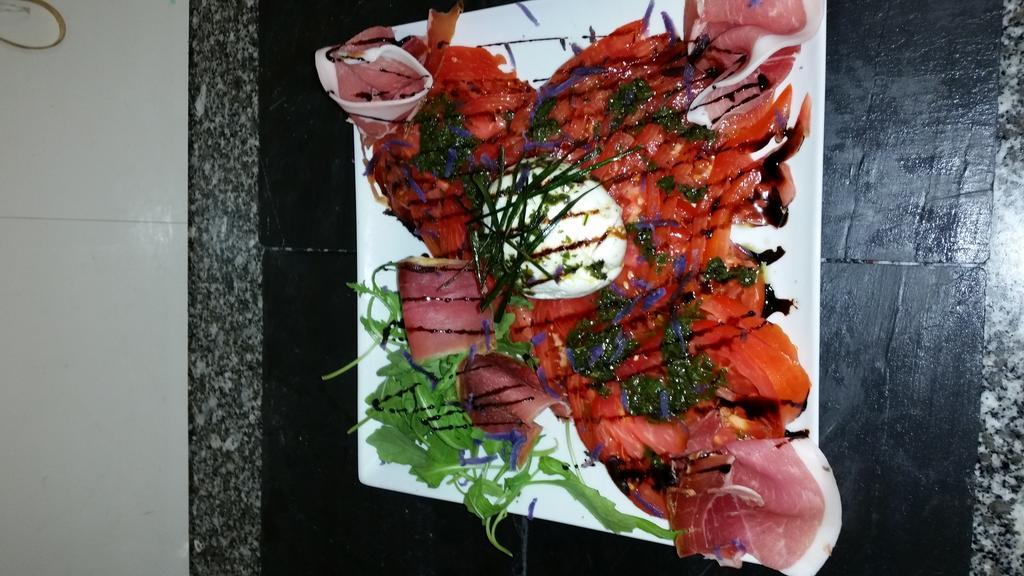 Hotellerie Du Centre Salies-du-Salat Eksteriør bilde