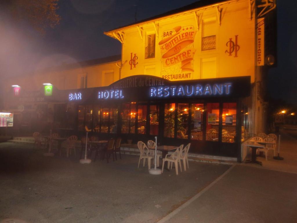 Hotellerie Du Centre Salies-du-Salat Eksteriør bilde
