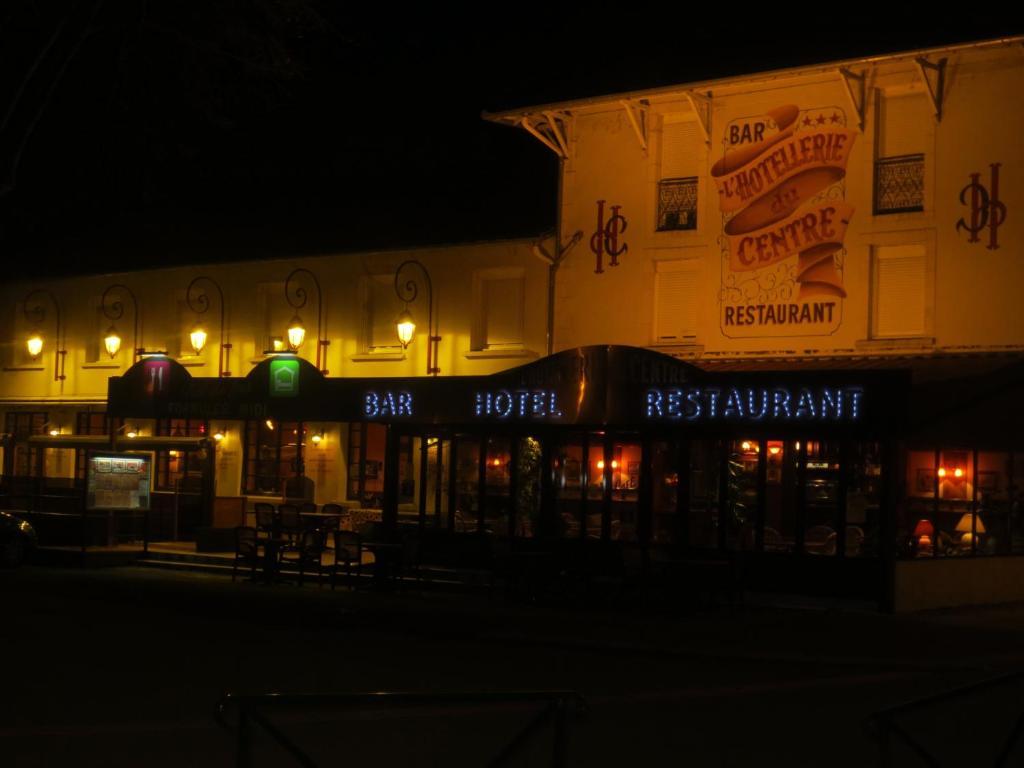 Hotellerie Du Centre Salies-du-Salat Eksteriør bilde